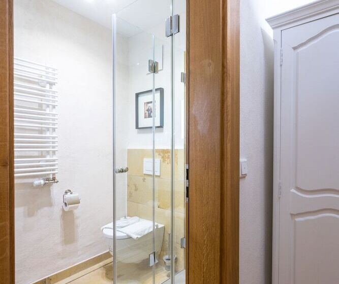 スタンダードシングルルーム, Rote19