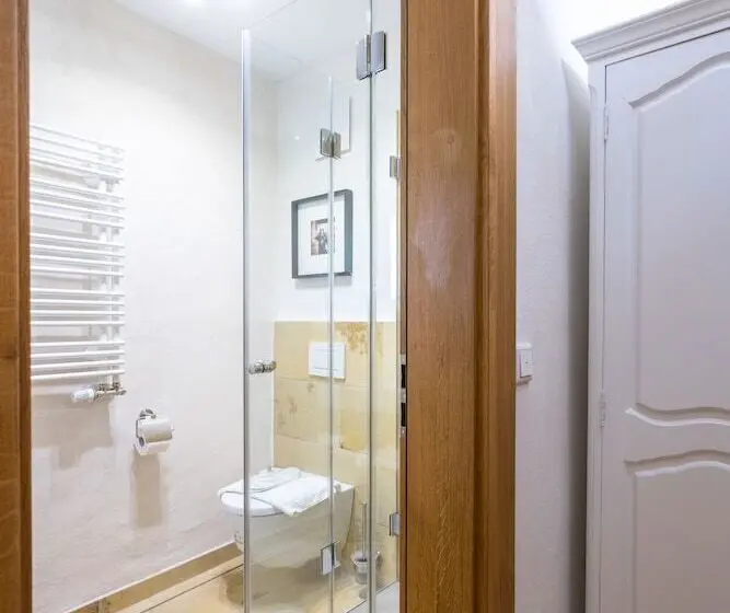 Habitación Estàndard Individual, Rote19