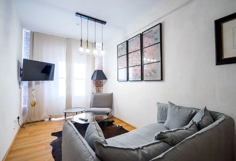 Junior Suite, Rote19