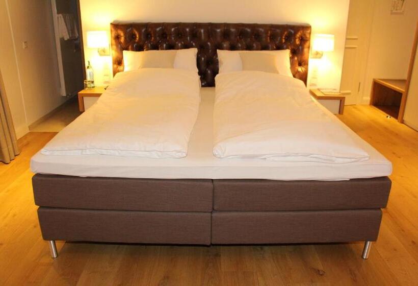 スーペリアールーム, Schloss Dyck