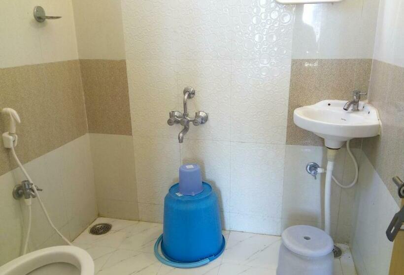 标准间, Suvarna Compact