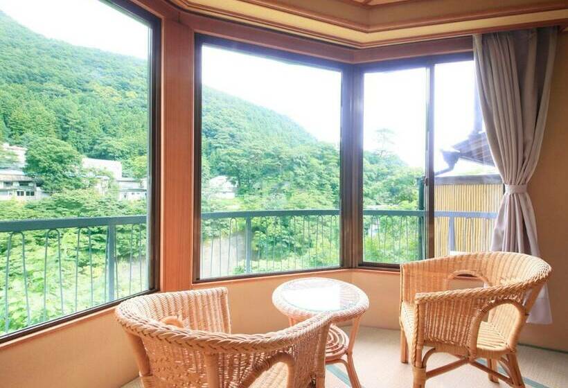 Camera Classica, Micasa