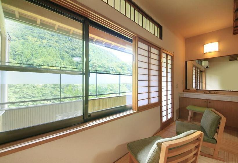 חדר קלאסי, Micasa