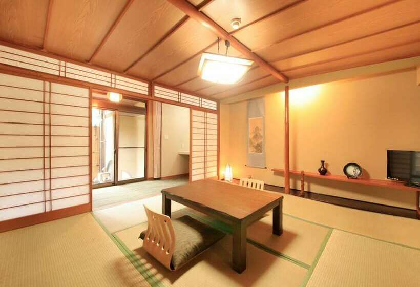 Camera Classica, Micasa