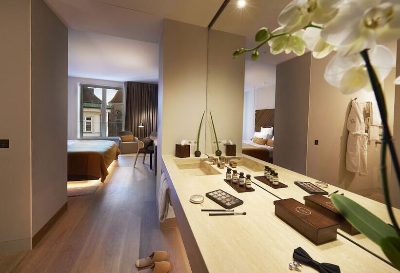 اتاق استاندارد با چشمانداز, Beyond By Geisel Adults Only