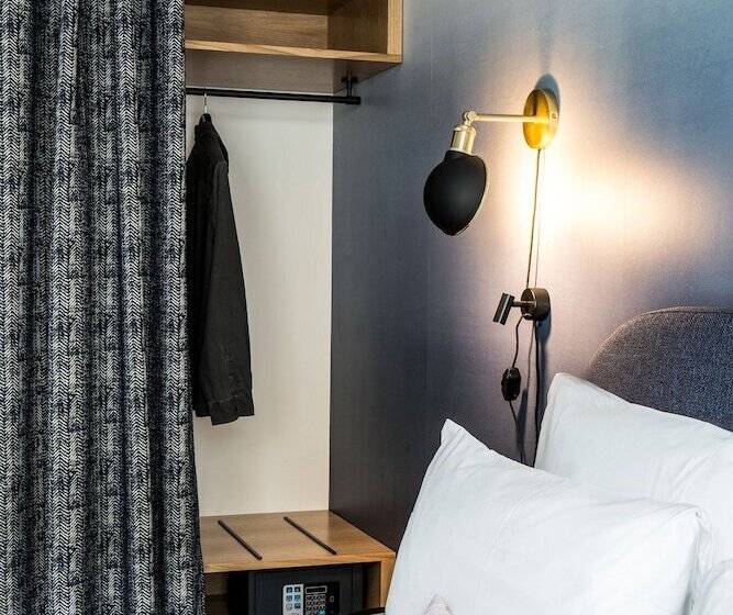 غرفة قياسية, L Imprimerie