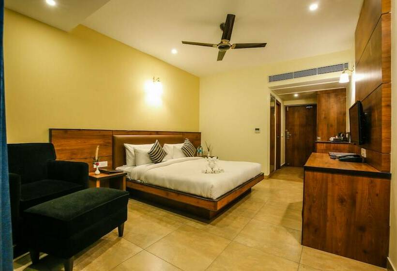 Номер Клуб, Sitabani Jungle And Spa Resort