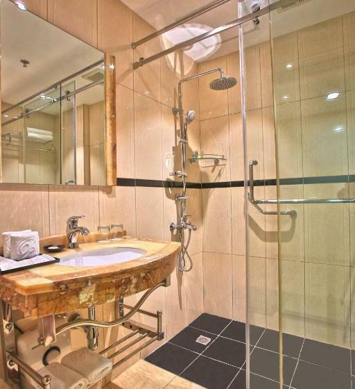 Quarto Superior Cama King, Swiss Belhotel Blulane