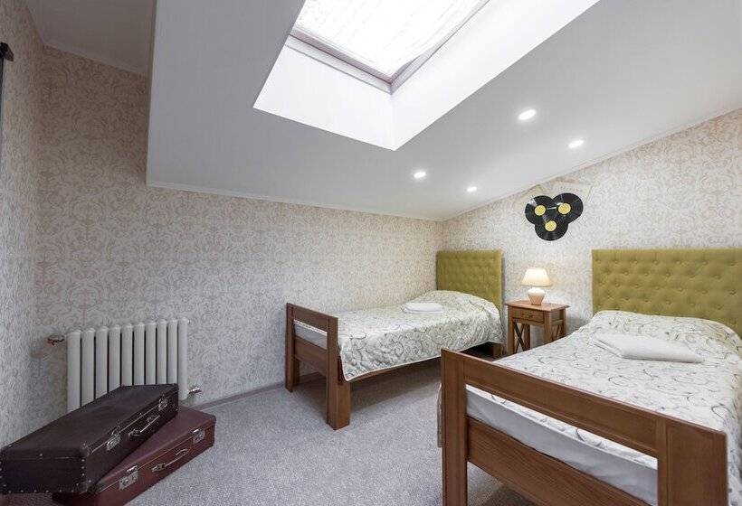 اتاق استاندارد, Tsatsa Hotel Hostel