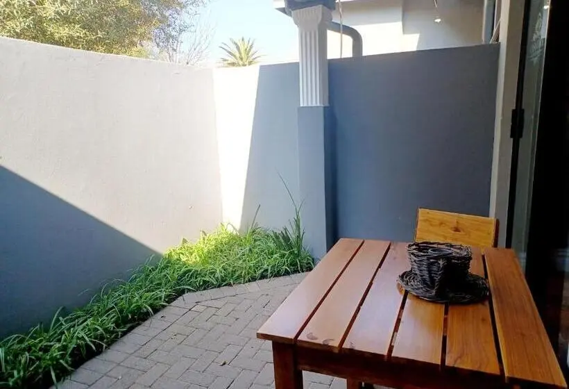 スタンダードルーム, Casa Cara Guest House
