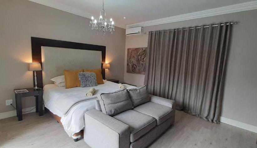 スイート, Casa Cara Guest House