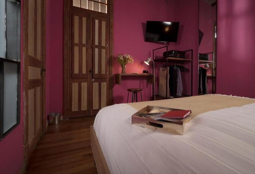 اتاق کلاس بیزنس, Don Jacinto Stay&sip