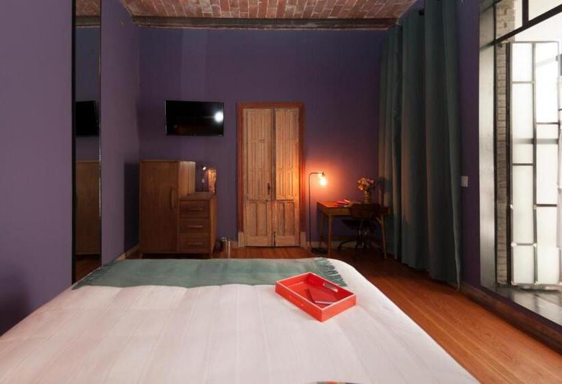 سوئیت پریمیوم, Don Jacinto Stay&sip