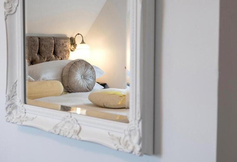 Pokój Deluxe Łóżko King Size, Gwynfryn