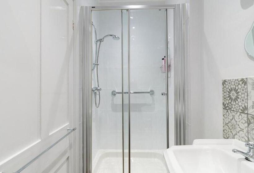 Pokój Superior Łóżko King Size, Gwynfryn