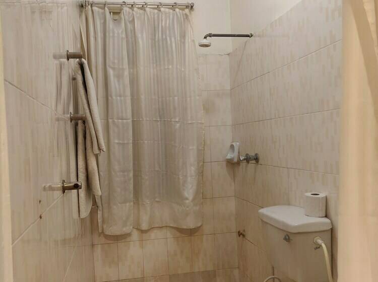 اتاق استاندارد, Marigold Guest House