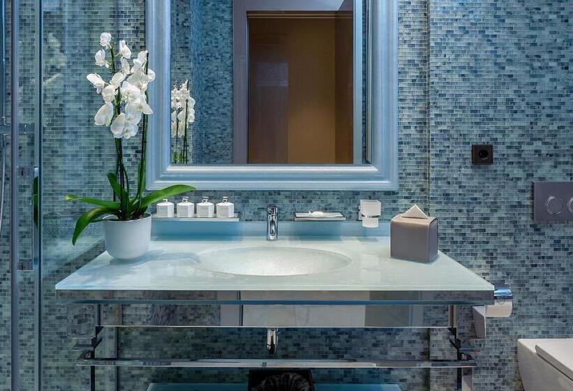 جناح بريميوم مطل علي البحر, Alàbriga Hotel Gl