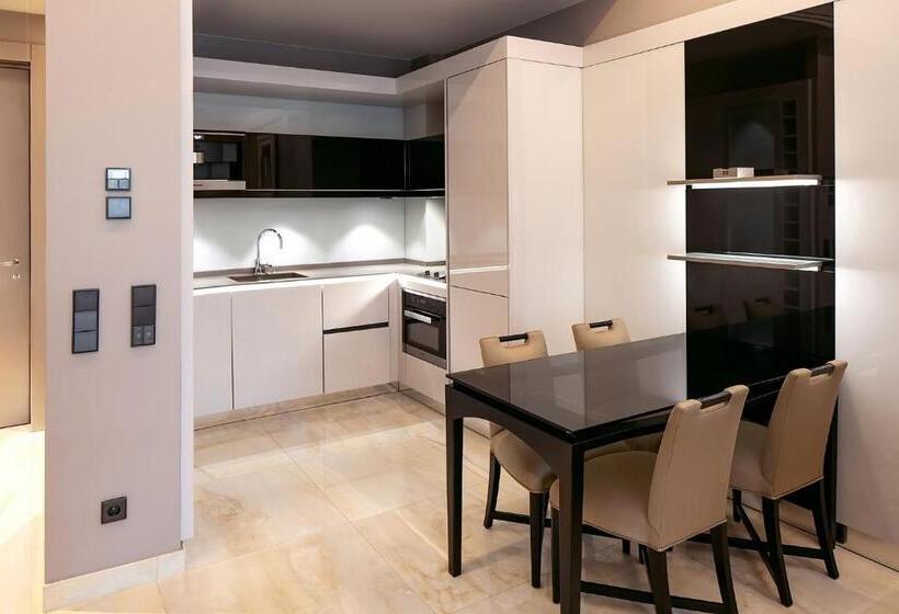 جناح بريميوم مطل علي البحر, Alàbriga Hotel Gl