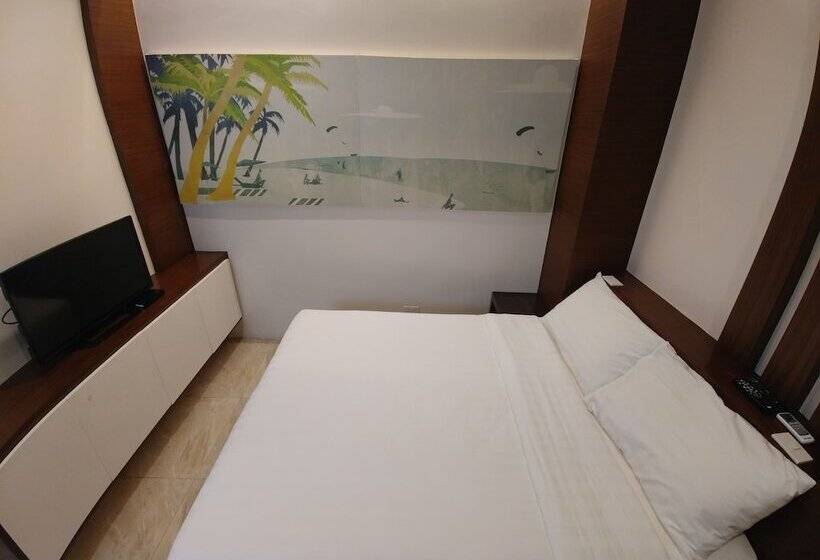 اتاق استاندارد, Bed And Bath Serviced Suites