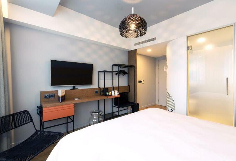 غرفة كلاسيكية, Golden Tulip Saint Malo– Le Grand Be