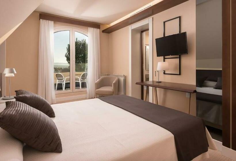 חדר דלוקס עם מרפסת, Quinta Real Granada