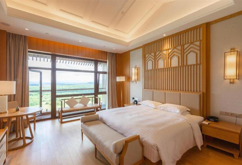 Executive Oda, The View Changbai Mountain Mgallery
