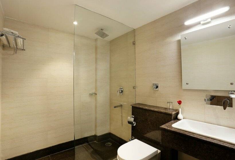 Номер Deluxe, The Manor Bareilly By Leisure Hotels