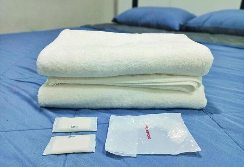 סוויטה משפחתית, Wangkaew