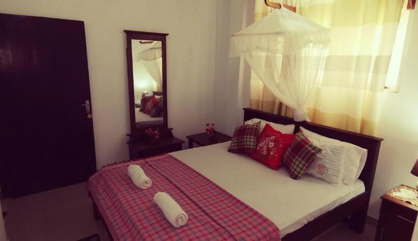 اتاق استاندارد, Comfort Inn  Galle Fort