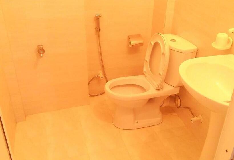 اتاق راحتی سه تخته, Comfort Inn  Galle Fort