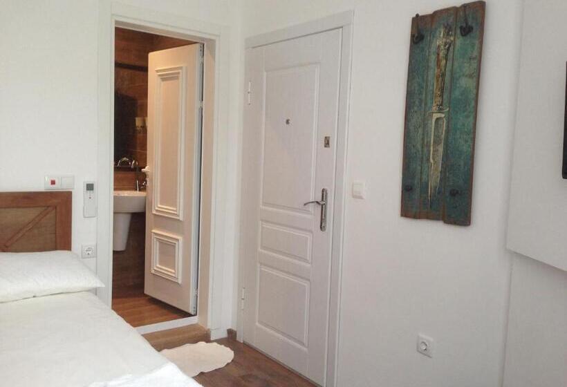 스탠다드 싱글 룸, Guest Rooms Boutique Varna