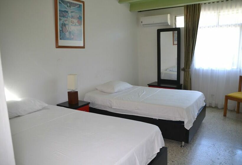 スタンダードルーム, Albatros