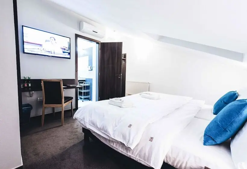 اتاق اکونومی, Boutique Hotel11 With Rooftop Spa