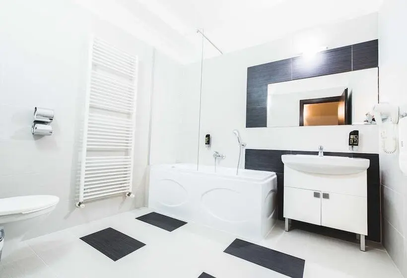 سوییت اجرایی, Boutique Hotel11 With Rooftop Spa