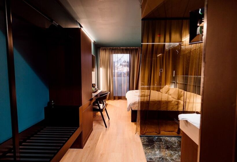 デラックスルーム, Boutique Hotel11 With Rooftop Spa