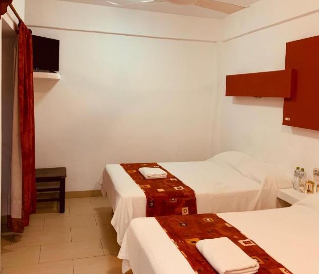 غرفة قياسية, Galería Del ángel