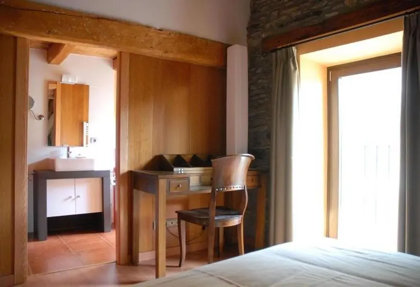 スイート, Masia D'en Valentí