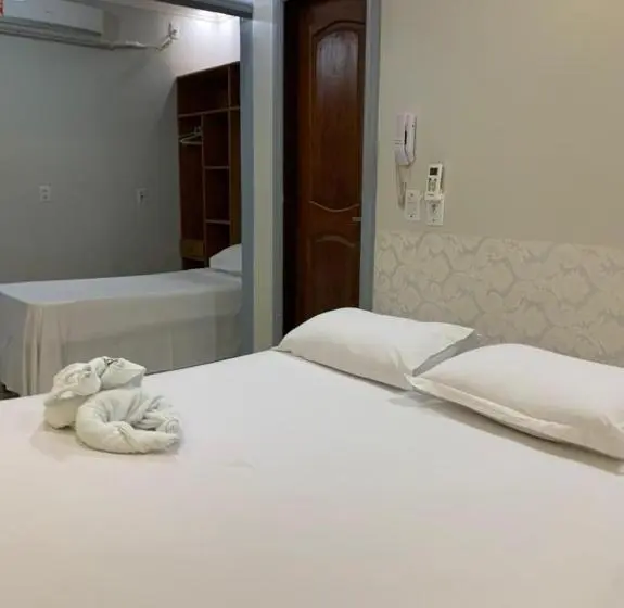スタンダードトリプルルーム, Raludi