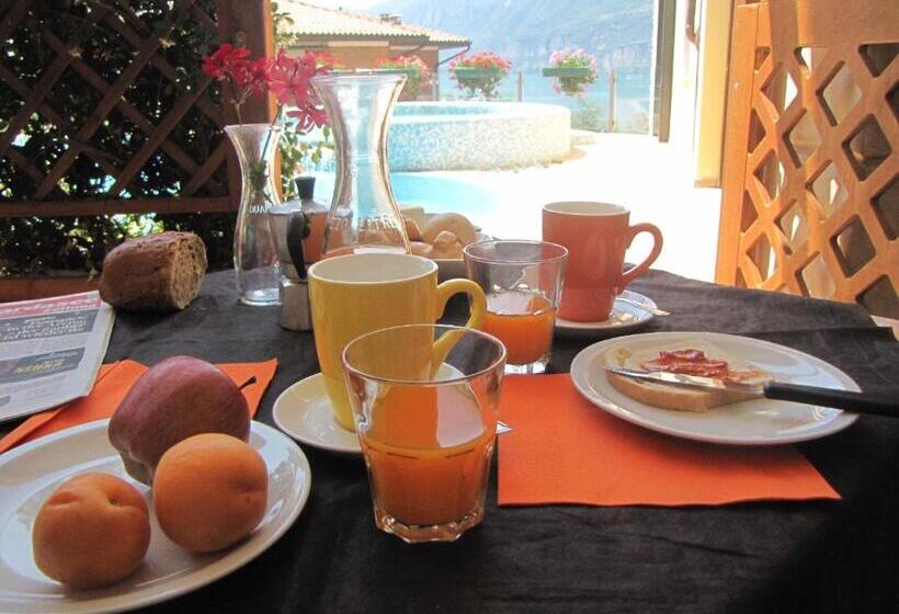 标准工作室, Residence Rosemary