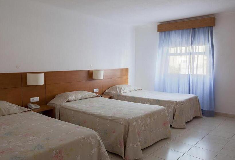 Номер Стандарт Трехместный, Solmar