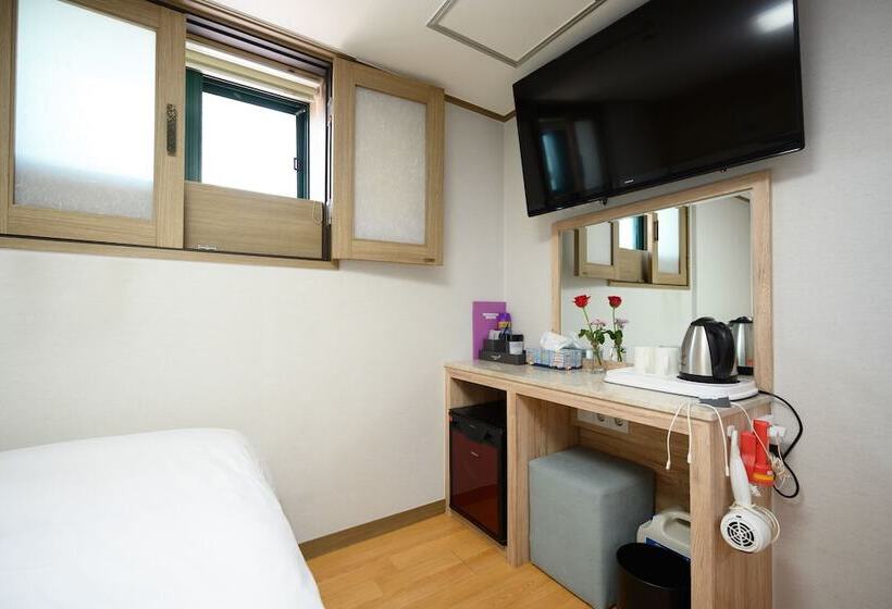 Delüks Oda, Daeyoung Hotel Myeongdong