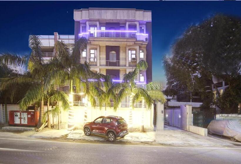 Номер Стандарт, Mint City Center Suites