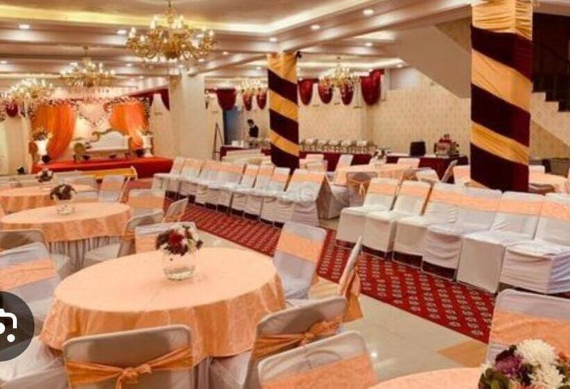 Номер Стандарт, Mint City Center Suites