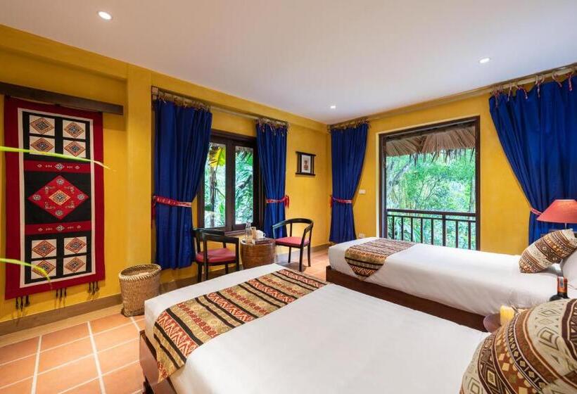 اتاق لوکس با بالکن, Panhou Retreat