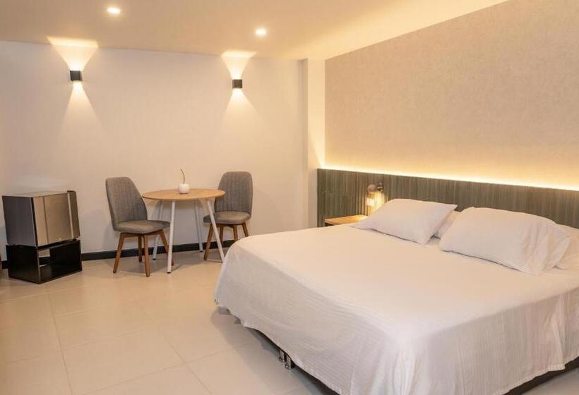 ハイドロマッサージバス付きスイート, Principe