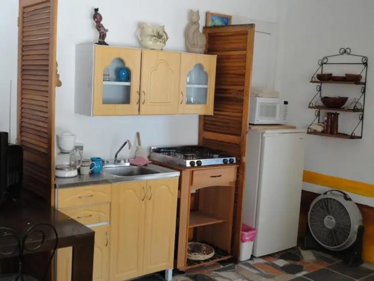 سوییت, Casa Artista