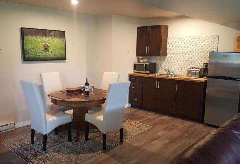 סוויטת 2 חדרי שינה, Deer Ridge B&b