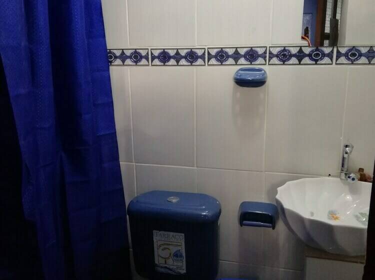 اتاق استاندارد, Aguilar