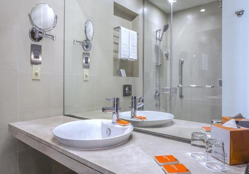 Номер Стандарт, Centro Waha By Rotana