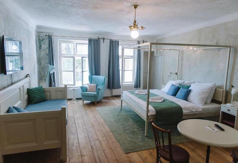 اتاق لوکس خانوادگی, Miss Sophie S Olomouc  Boutique
